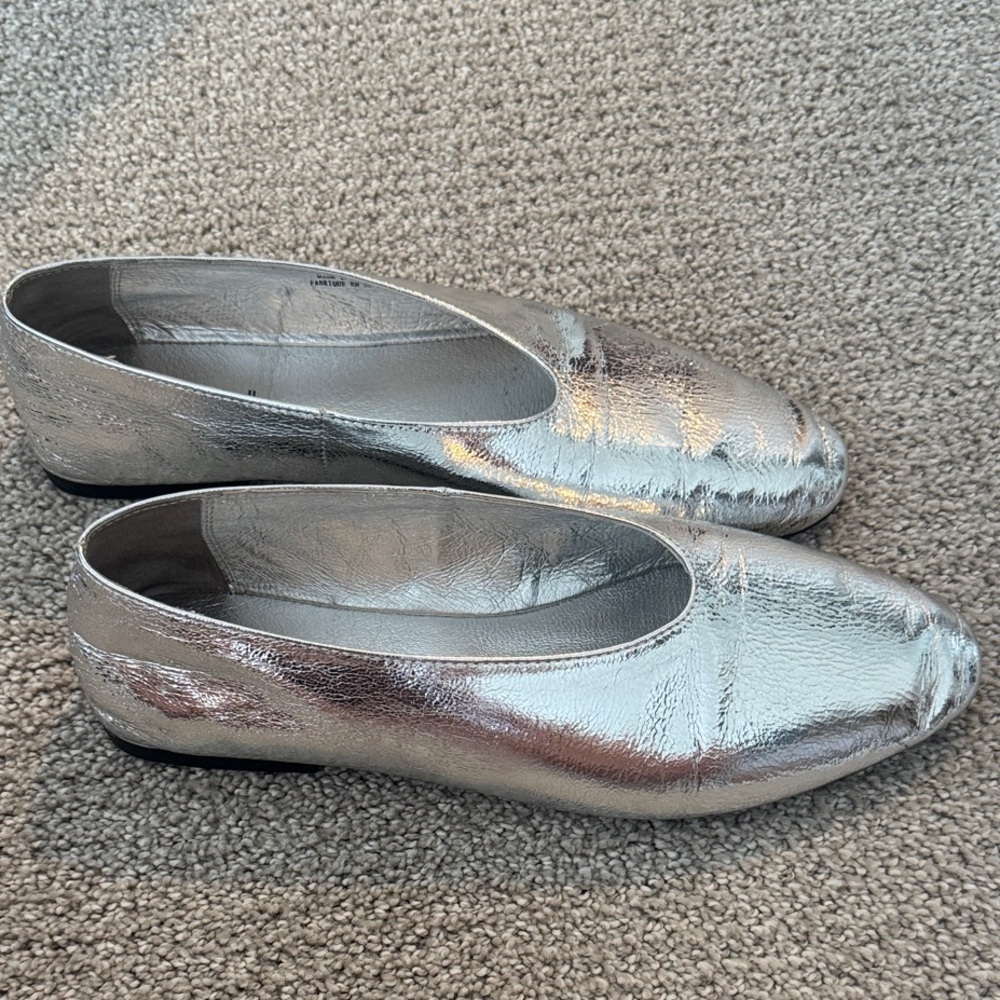 Jeffrey Campbell Silver Metallic Flats